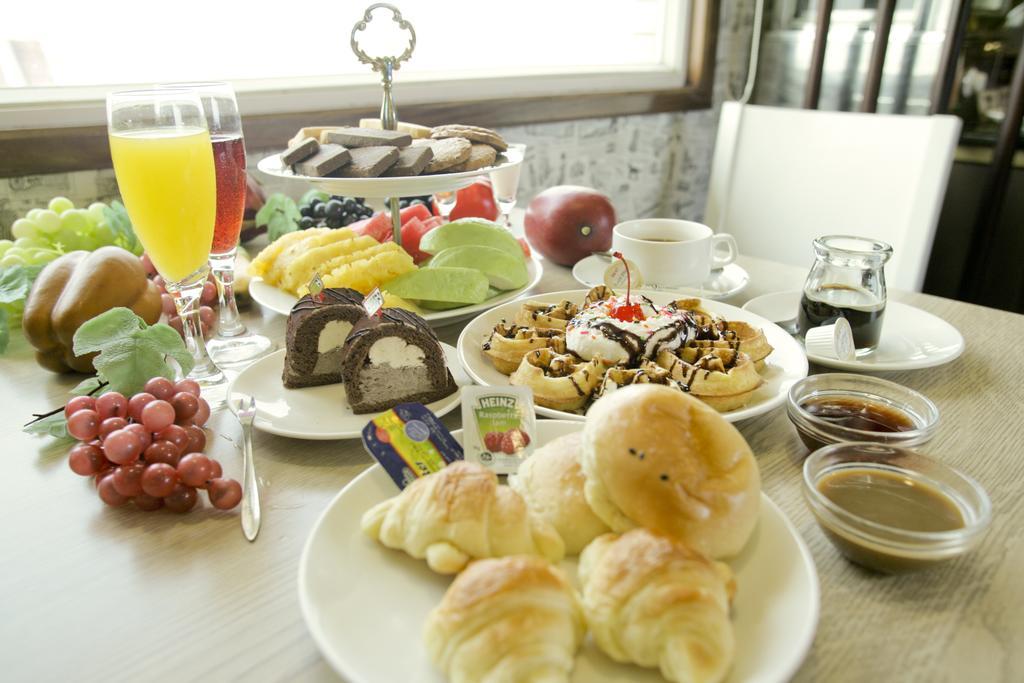 Cambridge Tainan Hotel Εξωτερικό φωτογραφία